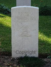 Salonika (Lembet Road) Military Cemetery - Lee, James Alban